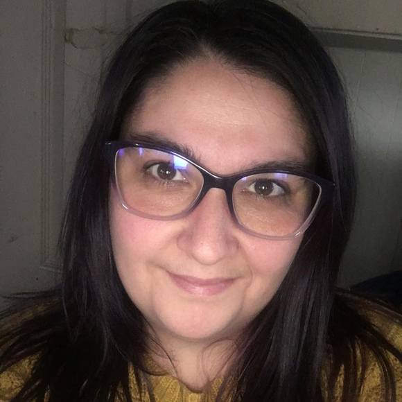 Meet your Posher, Nancy - Picture 1 of 1